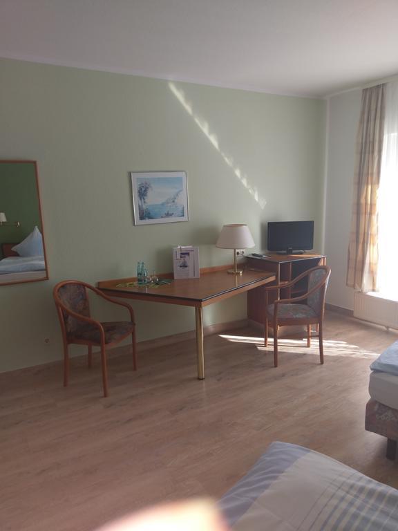 Hotel Elxleben מראה חיצוני תמונה